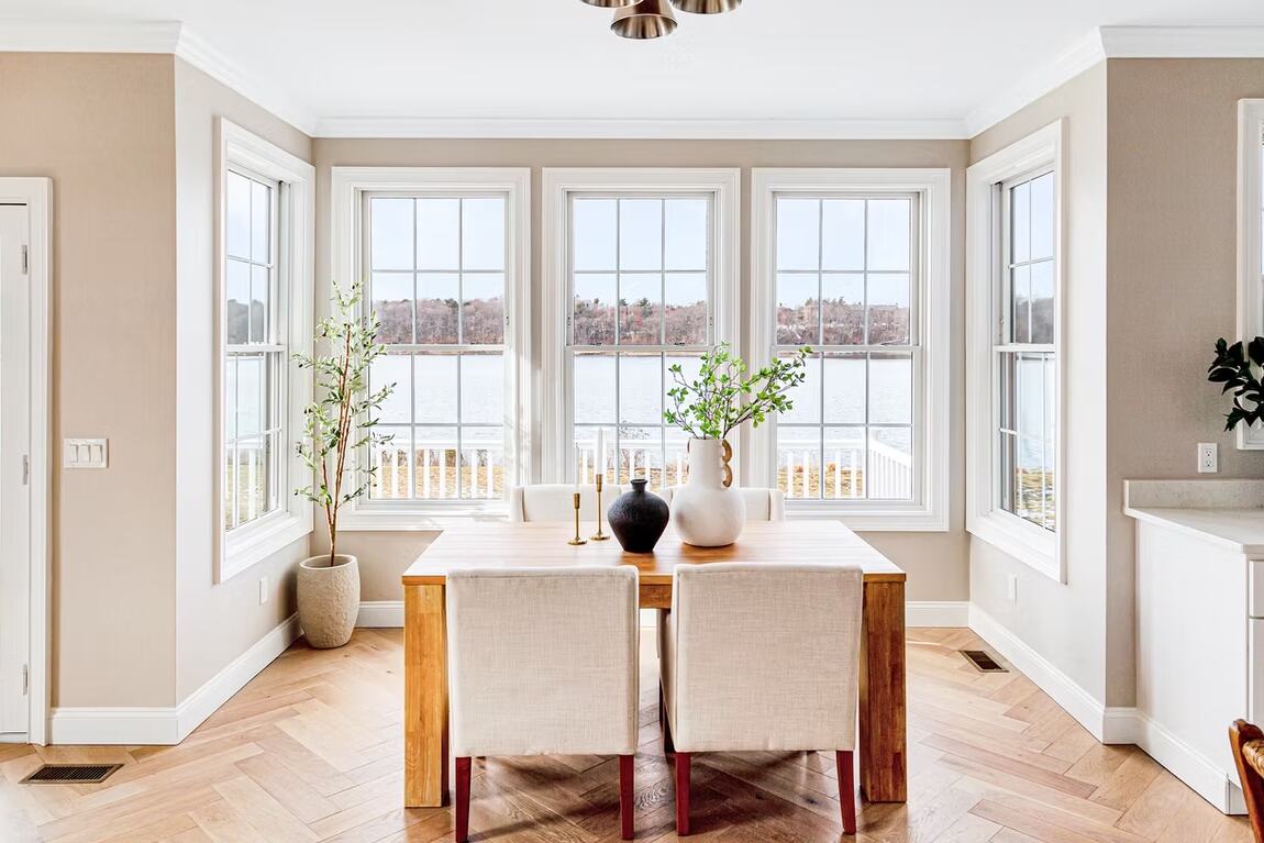 Windows on three sides of the dining bay